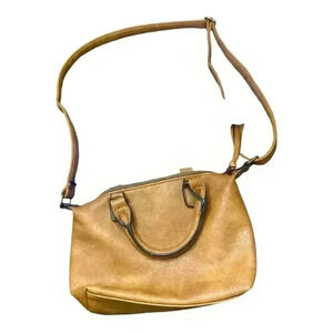 American Eagle by‎ Payless Tan Crossbody Purse – Casual and Versatile